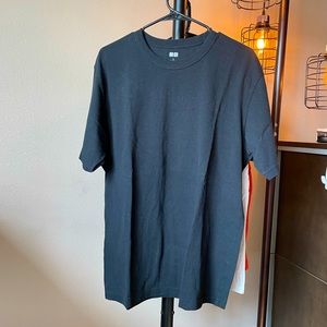 Uniqlo Short Sleeve Crew Neck
